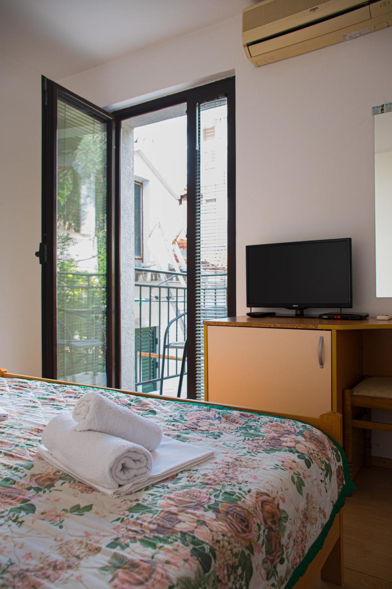 Villa Vojnic Budva Kültér fotó